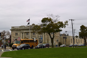United States Postal Service (Niagara Falls Main Post Office)